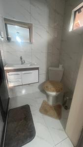 Koupelna v ubytování Quarto Aconchegante N 2