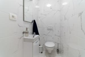 Kúpeľňa v ubytovaní Apartments Lux 3