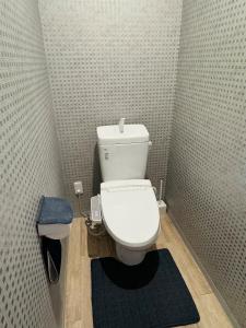 Phòng tắm tại IROHA彩叶三室一厅独栋小楼民宿with direct access from Kansai Airport!
