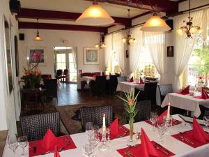 Restaurace v ubytování Seehotel Lönö