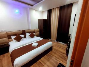 Gallery image of Hotel O Diamond Inn in Noida