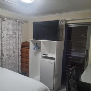 Postel nebo postele na pokoji v ubytování Knys-to-stay
