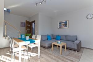 Posezení v ubytování RESORT Riva & Avir