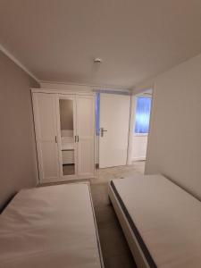 Ferienbungalows am Wolziger See客房内的一张或多张床位