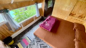 Posezení v ubytování Radiance Art Residency Poombarai Kodaikanal
