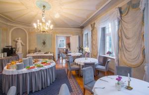 Đồ ăn tại/gần khách sạn