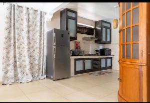 Dapur atau dapur kecil di Maharana Grand Baie villa +8 gambar
