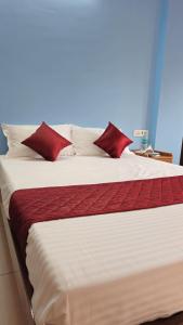 Postel nebo postele na pokoji v ubytování Pondy Pleasant Stay