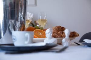 Galería fotográfica de Cozy Penthouse Loft - Near the Airport en Vantaa