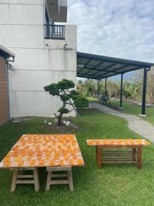 Taman di luar Zhitian Heye