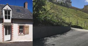 due foto di una casa vicino a una collina di Appartements du val a Vitré