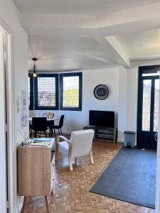 Część wypoczynkowa w obiekcie Casa #1407 - T2 Climatisé avec Balcon - Hyper Centre