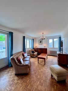 Posezení v ubytování Maison "Le Jardin d'Elise" - Hauteur de Brive + 22 fotografií