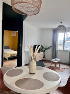 Fotografia z galérie ubytovania Casa Paris - T2 - 4pers - Hyper centre Brive v destinácii Brive-la-Gaillarde