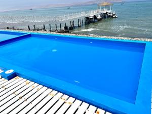 Duplex 1 Fila Vista Bahía Paracas - Sotavento 501 T3内部或周边的泳池