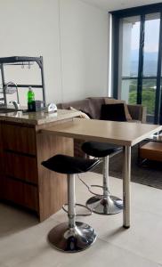 Galería fotográfica de Luxury apartment with city view en Pance 17 fotos más