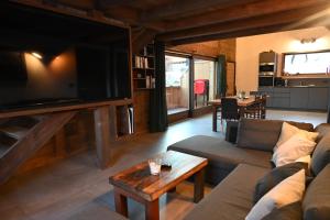 Posedenie v ubytovaní Chalet Montana