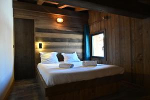 Posteľ alebo postele v izbe v ubytovaní Chalet Montana