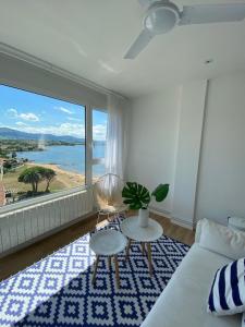 Ένα ή περισσότερα κρεβάτια σε δωμάτιο στο Apartamento Pedreña frente al mar