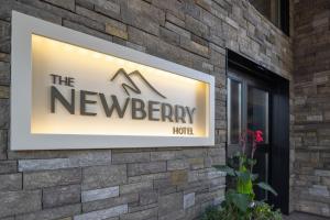 Certifikát, hodnocení, plakát nebo jiný dokument vystavený v ubytování The Newberry Hotel Bend, Tapestry Collection by Hilton