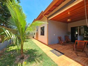 Foto de Casa 3 quartos 2 banheiros com quintal 10mi centro