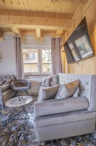 Billede fra billedgalleriet på Szafranowe Wzgórze I-Dom z parkingiem, Sauna, zew Jacuzzi i Karpacz