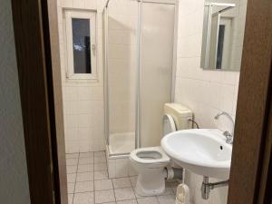 Koupelna v ubytování HS Hotel