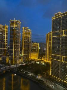 Γενική άποψη της πόλης Μανίλα ή θέα της πόλης από  αυτό το ξενοδοχείο