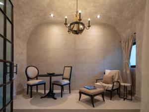 Posezení v ubytování O:Live Boutique Hotel, A Small Luxury Hotel of the World