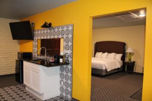 Historic Cow Palace Inn, Lamar (updated prices 2025)