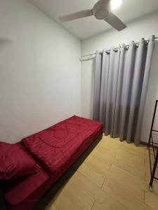 Lova arba lovos apgyvendinimo įstaigoje 3BR House near Toll Yong peng