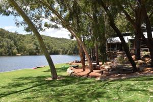 Příroda nedaleko rezortu