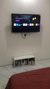 TV a/nebo společenská místnost v ubytování Skyn 2 smartstay