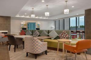 Posezení v ubytování Home2 Suites By Hilton Brownwood