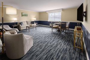 Posezení v ubytování Penn Harris Hotel Harrisburg, Trademark by Wyndham