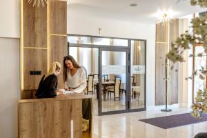 Galeriebild der Unterkunft Trzy Korony in Głogów Małopolski + 25 Fotos