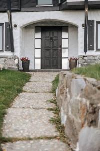 Gallery image of Large and lovely villa in Harstad Sentrum with sauna, hot tub and car rental in Harstad