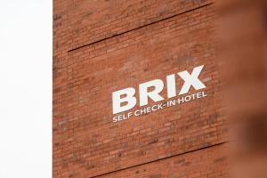 Sertifikatas, apdovanojimas, ženklas ar kitas apgyvendinimo įstaigoje BRIX - Self Check-In Hotel matomas dokumentas
