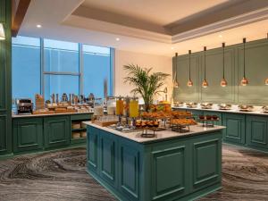 Eten bij of ergens in de buurt van het hotel

