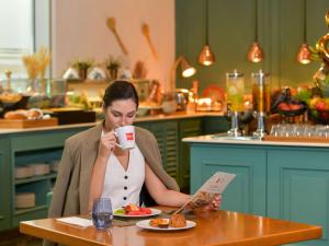 Eten bij of ergens in de buurt van het hotel

