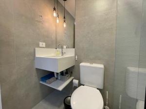 Φωτογραφία από το άλμπουμ του Beautiful Casa em Riviera σε Bertioga