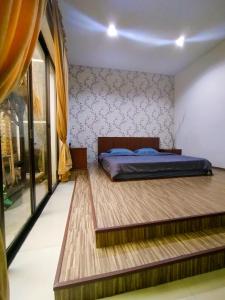 Φωτογραφία από το άλμπουμ του Cheery Room 101 στη Σουραμπάγια