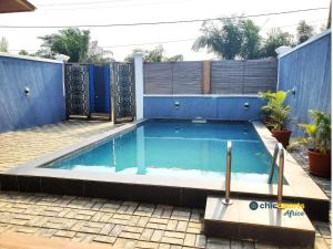 Πισίνα στο ή κοντά στο Chic house with pool
