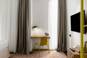 TV a/nebo společenská místnost v ubytování ibis Styles Old Tbilisi