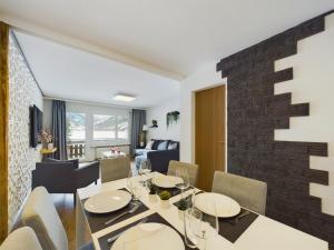 Posezení v ubytování Mountain magic apartment for 6 Near Zermatt with parking! + 10 fotografií
