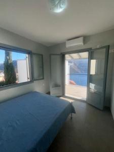 Postel nebo postele na pokoji v ubytování Three Olive Homes