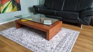 Posezení v ubytování Design Apartment, Klimaanlage, eigener Parkplatz, NETFLIX, DominosPizza, Wallbox