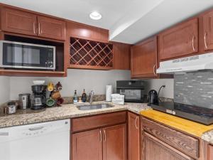 Galeriebild der Unterkunft Modern and Convenient 1BR apartment Union Station Union Market in Washington