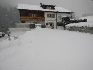 Frühstückspension Gweil v zimě