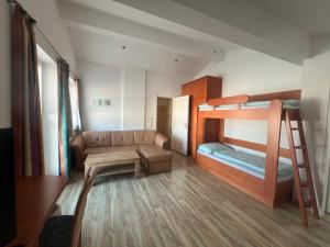 Postel nebo postele na pokoji v ubytování Villa Theresa